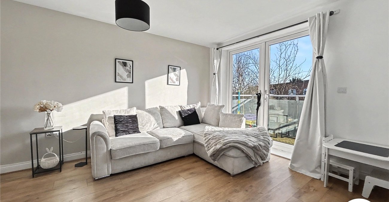 2 bedroom property for sale in Sidcup | Robinson Jackson