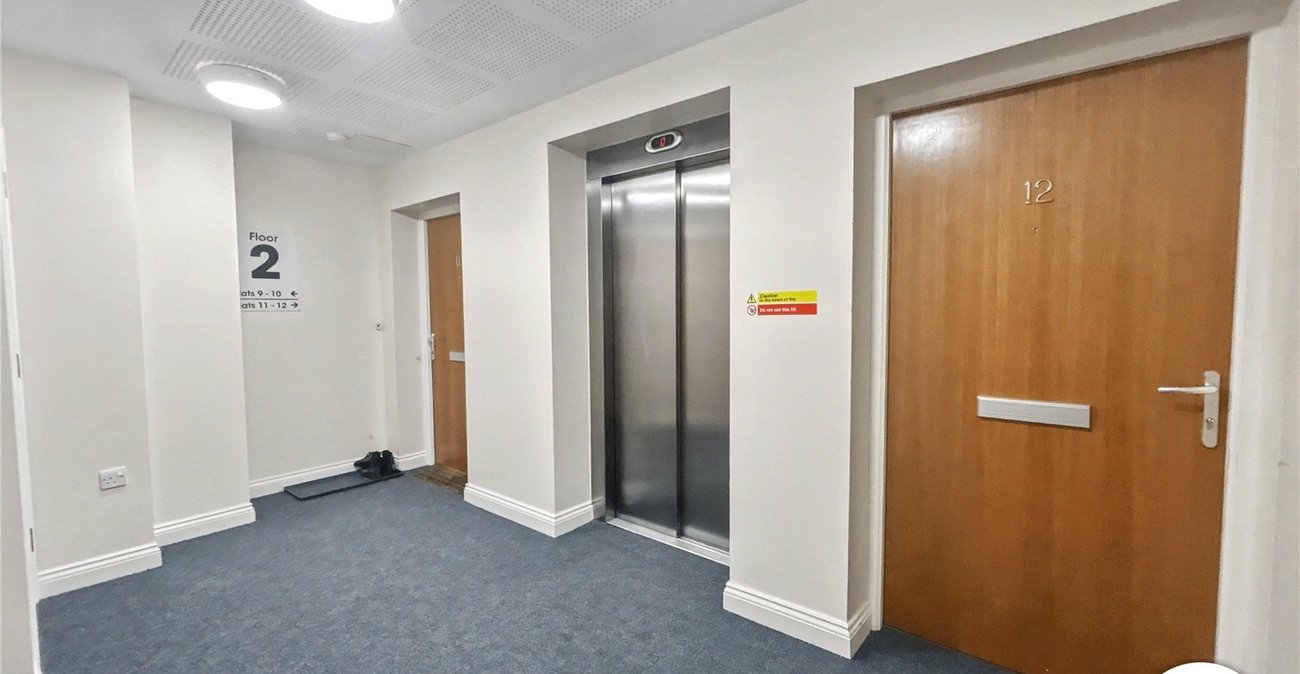 2 bedroom property for sale in Sidcup | Robinson Jackson