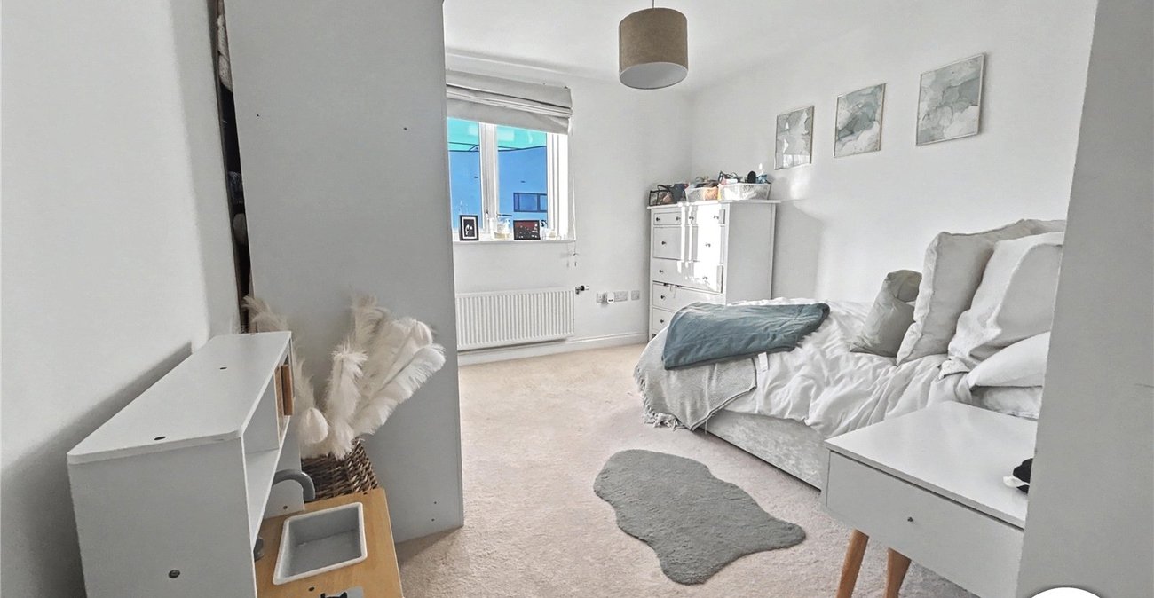 2 bedroom property for sale in Sidcup | Robinson Jackson