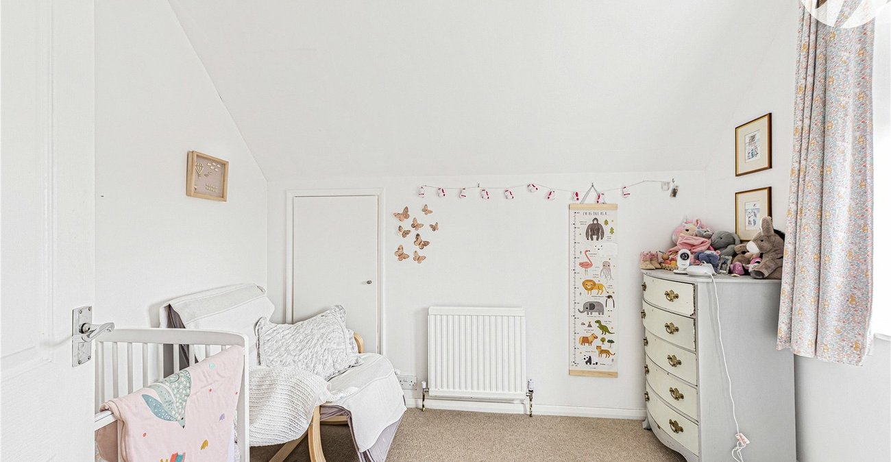 3 bedroom house for sale in Crayford | Robinson Jackson