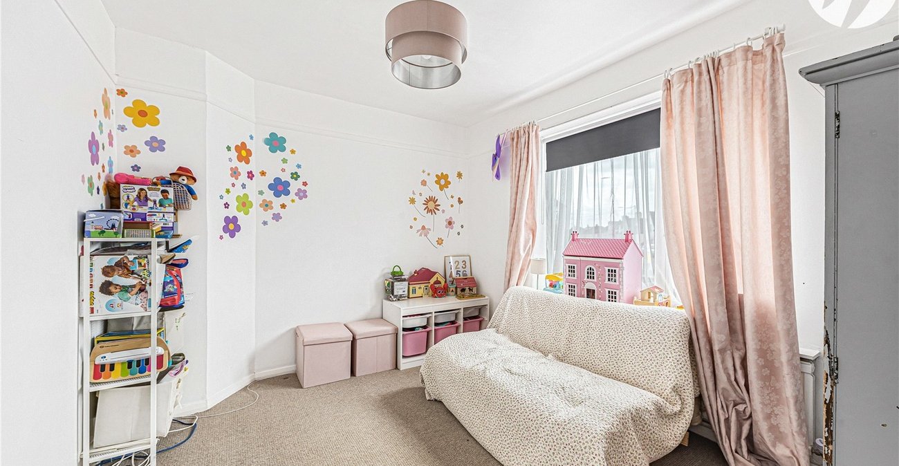 3 bedroom house for sale in Crayford | Robinson Jackson