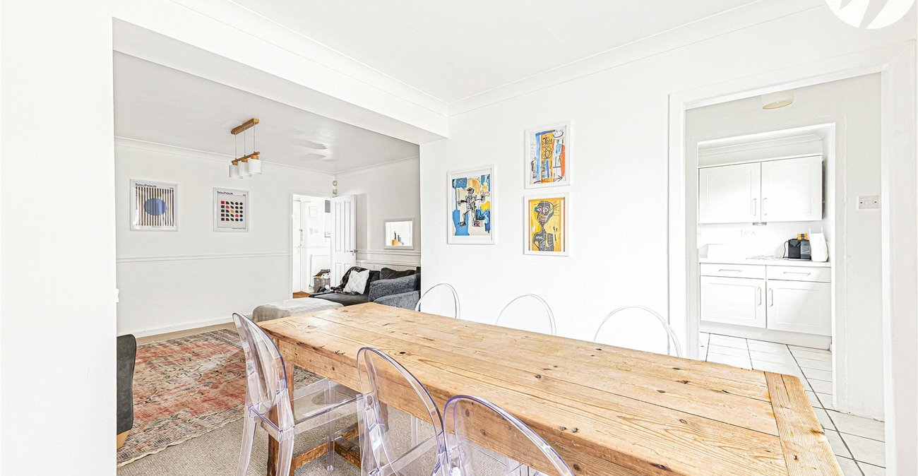 3 bedroom house for sale in Crayford | Robinson Jackson