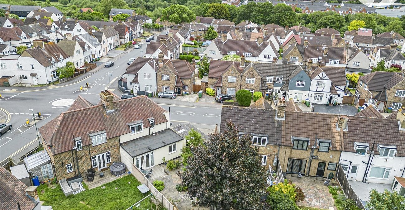 3 bedroom house for sale in Crayford | Robinson Jackson
