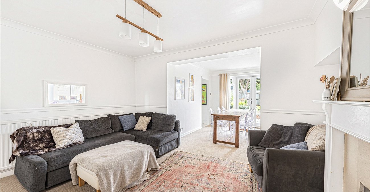 3 bedroom house for sale in Crayford | Robinson Jackson