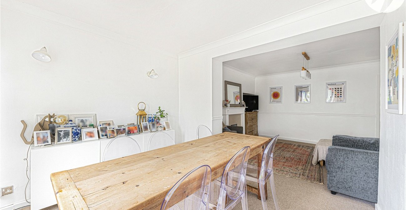 3 bedroom house for sale in Crayford | Robinson Jackson