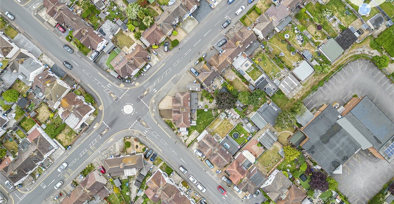 3 bedroom house for sale in Crayford | Robinson Jackson