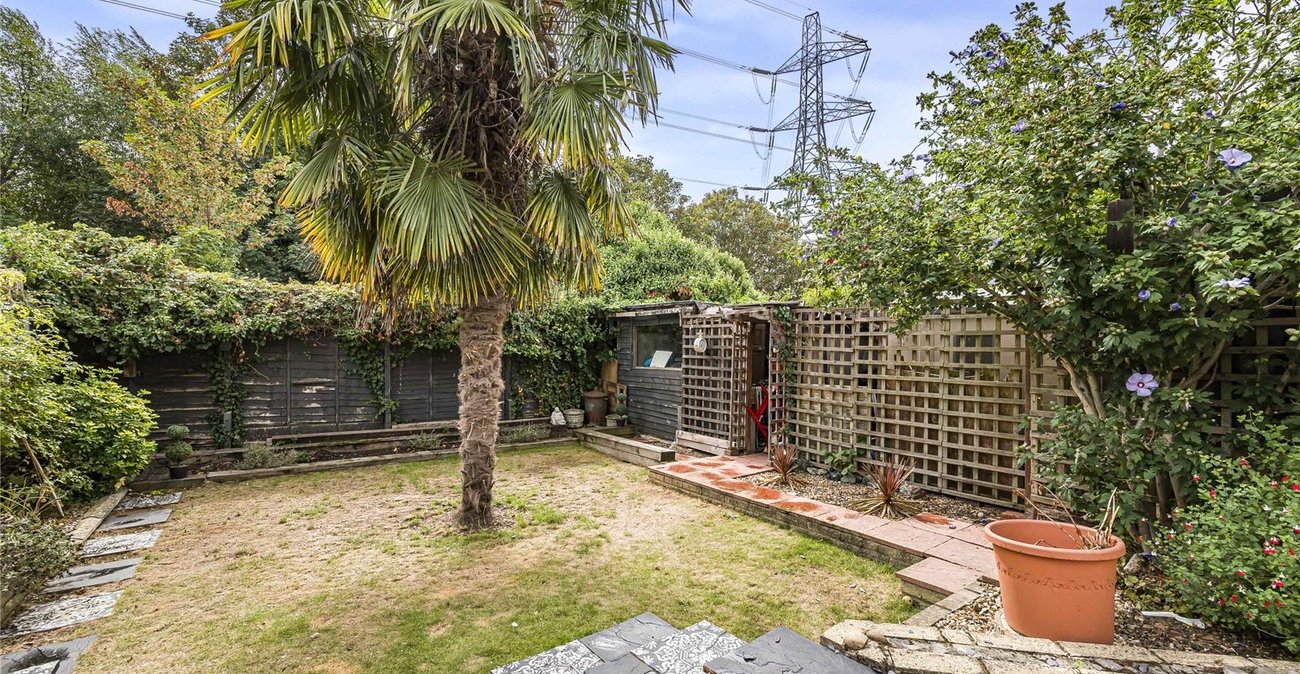 3 bedroom house for sale in Crayford | Robinson Jackson