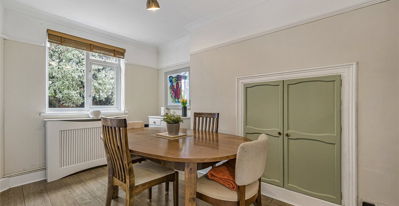 3 bedroom house for sale in Crayford | Robinson Jackson