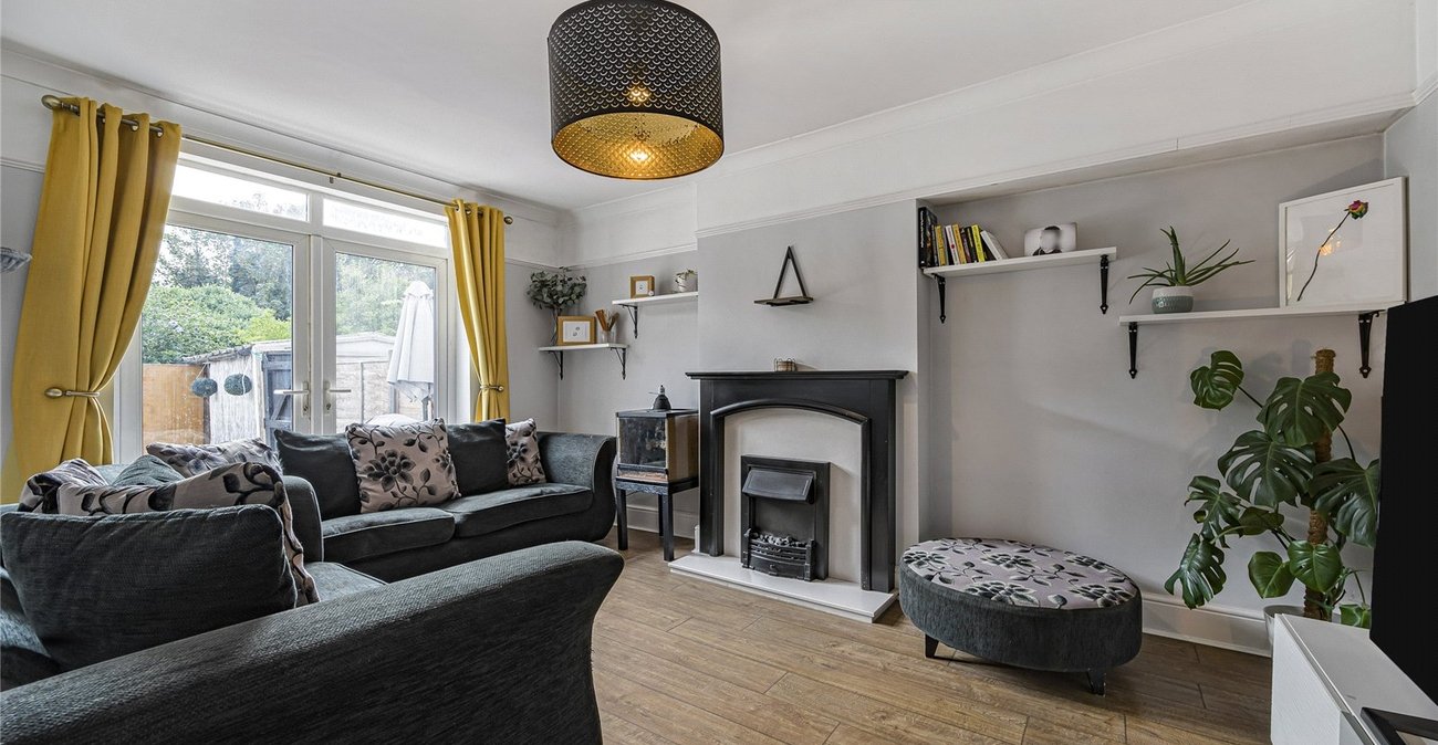 3 bedroom house for sale in Crayford | Robinson Jackson