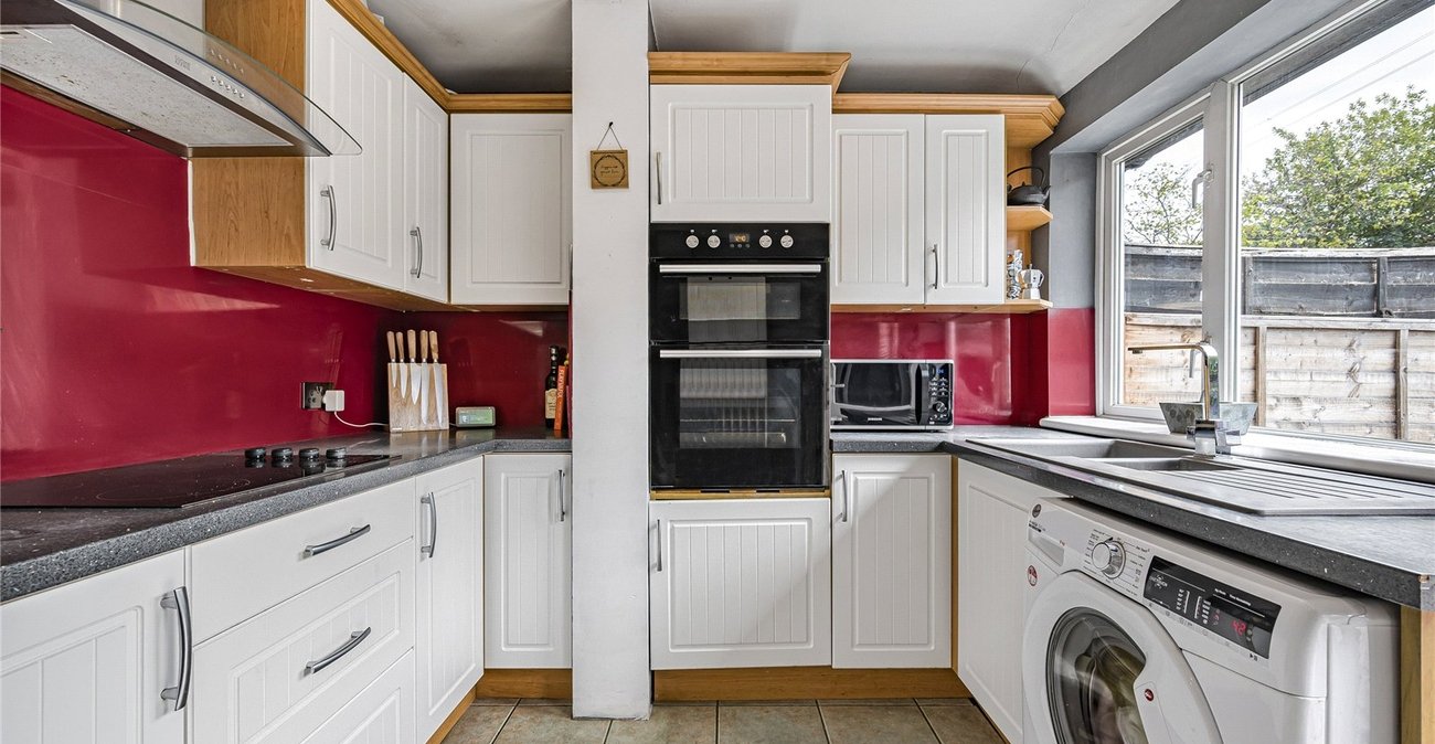 3 bedroom house for sale in Crayford | Robinson Jackson