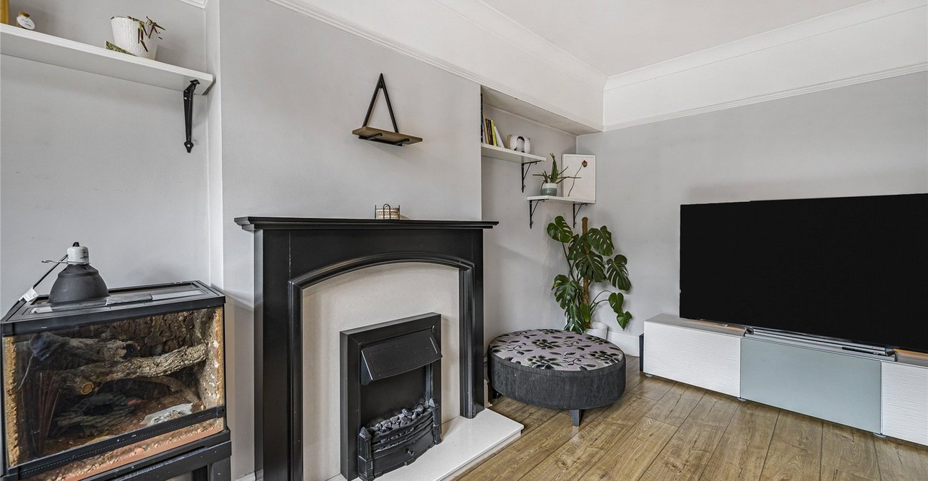 3 bedroom house for sale in Crayford | Robinson Jackson