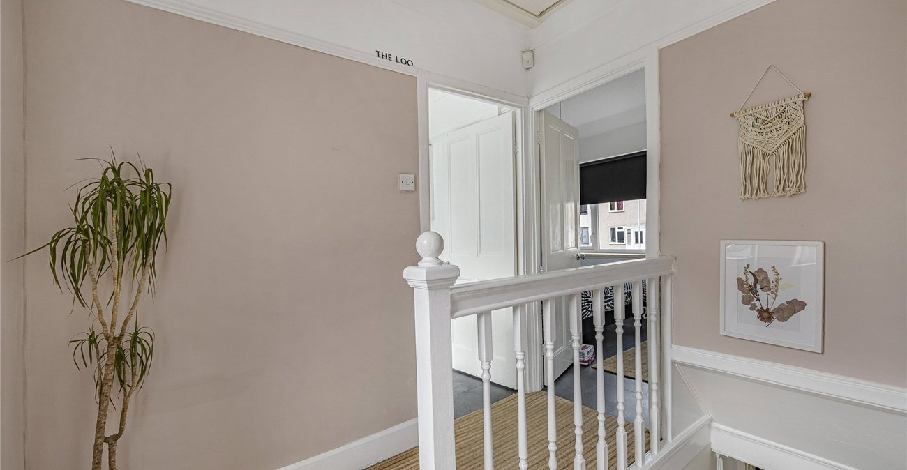 3 bedroom house for sale in Crayford | Robinson Jackson