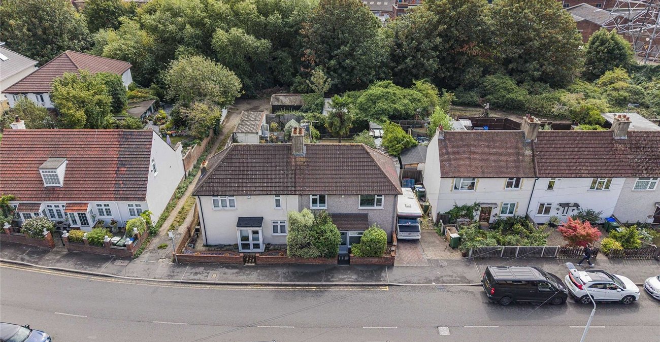 3 bedroom house for sale in Crayford | Robinson Jackson