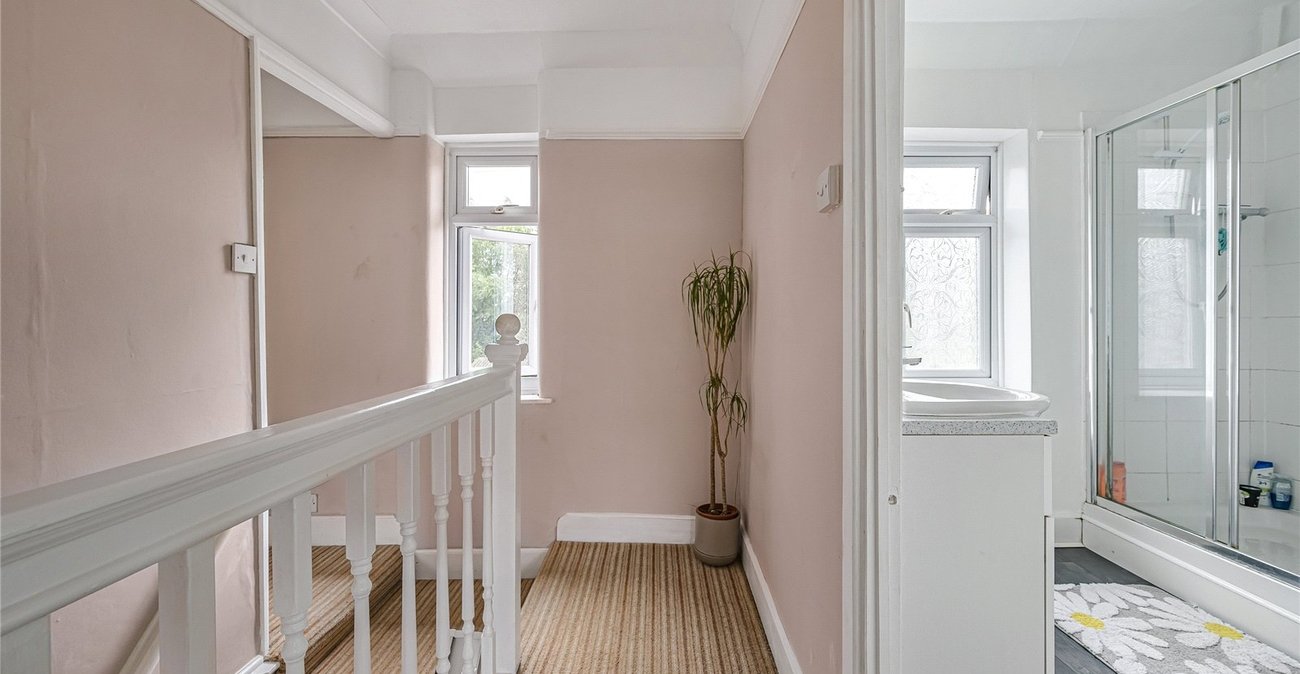 3 bedroom house for sale in Crayford | Robinson Jackson