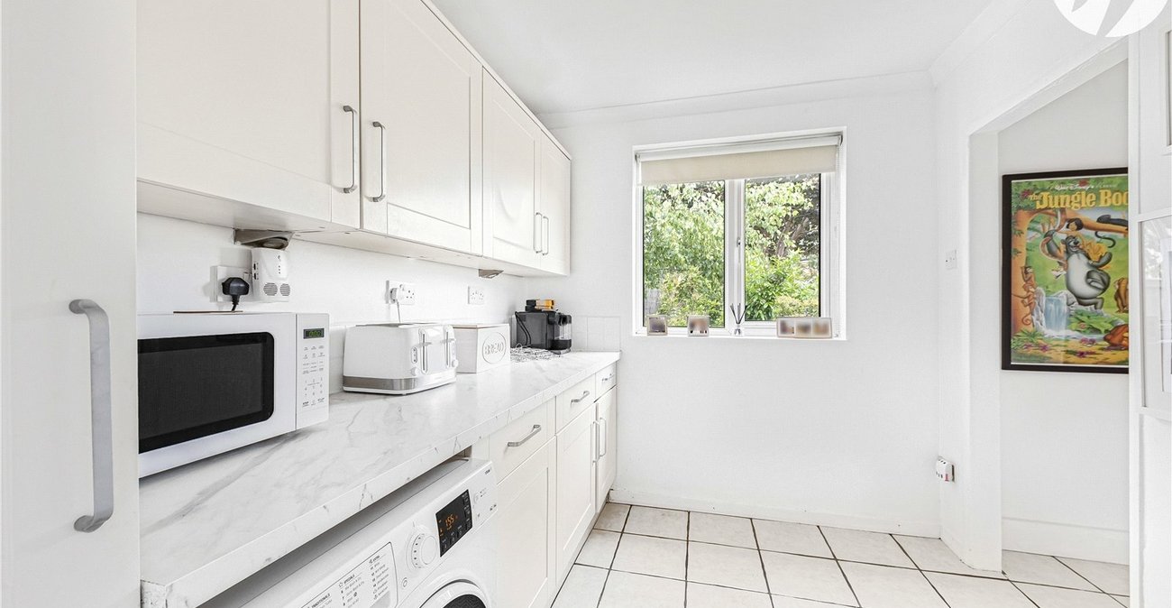 3 bedroom house for sale in Crayford | Robinson Jackson