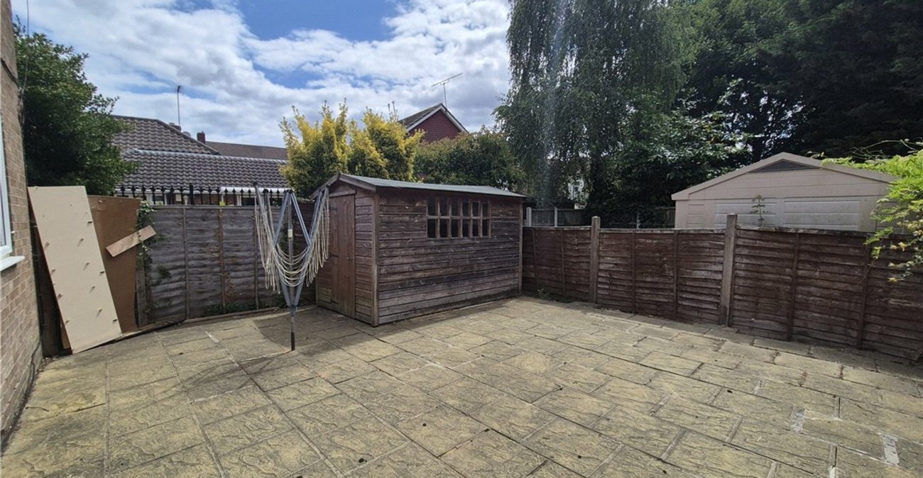 2 bedroom property for sale in Orpington | Robinson Jackson