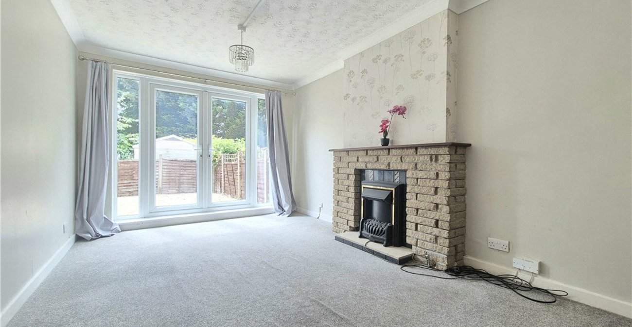 2 bedroom property for sale in Orpington | Robinson Jackson