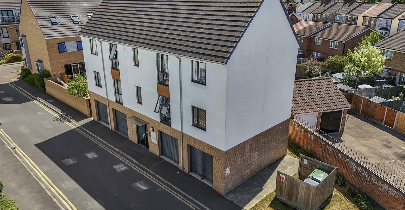 1 bedroom property for sale in Dartford | Robinson Jackson