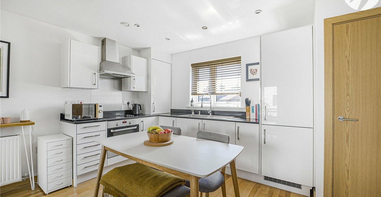 1 bedroom property for sale in Dartford | Robinson Jackson