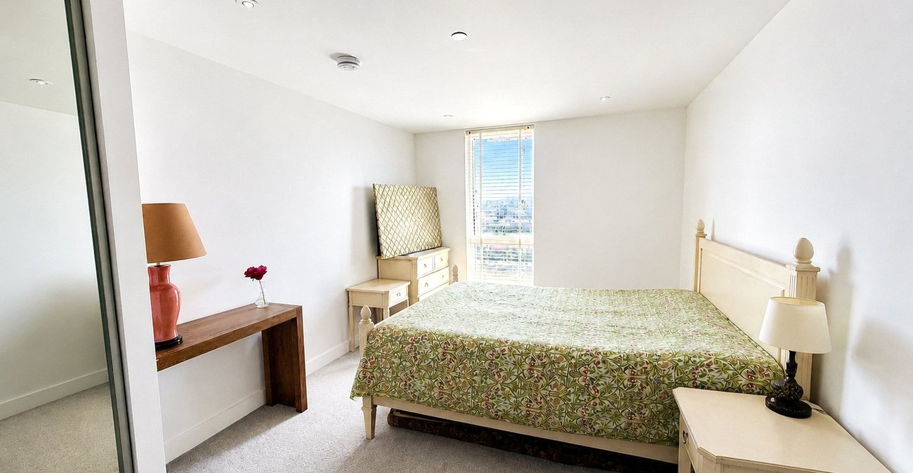 1 bedroom property for sale in London | Robinson Jackson