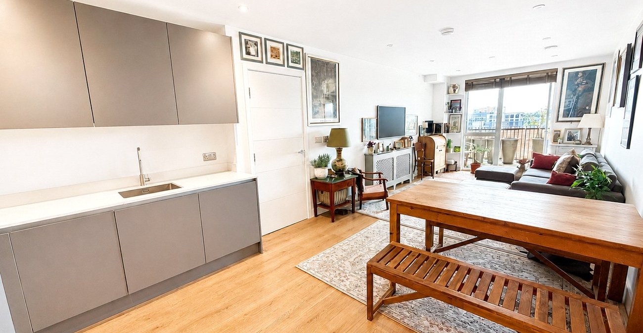 1 bedroom property for sale in London | Robinson Jackson