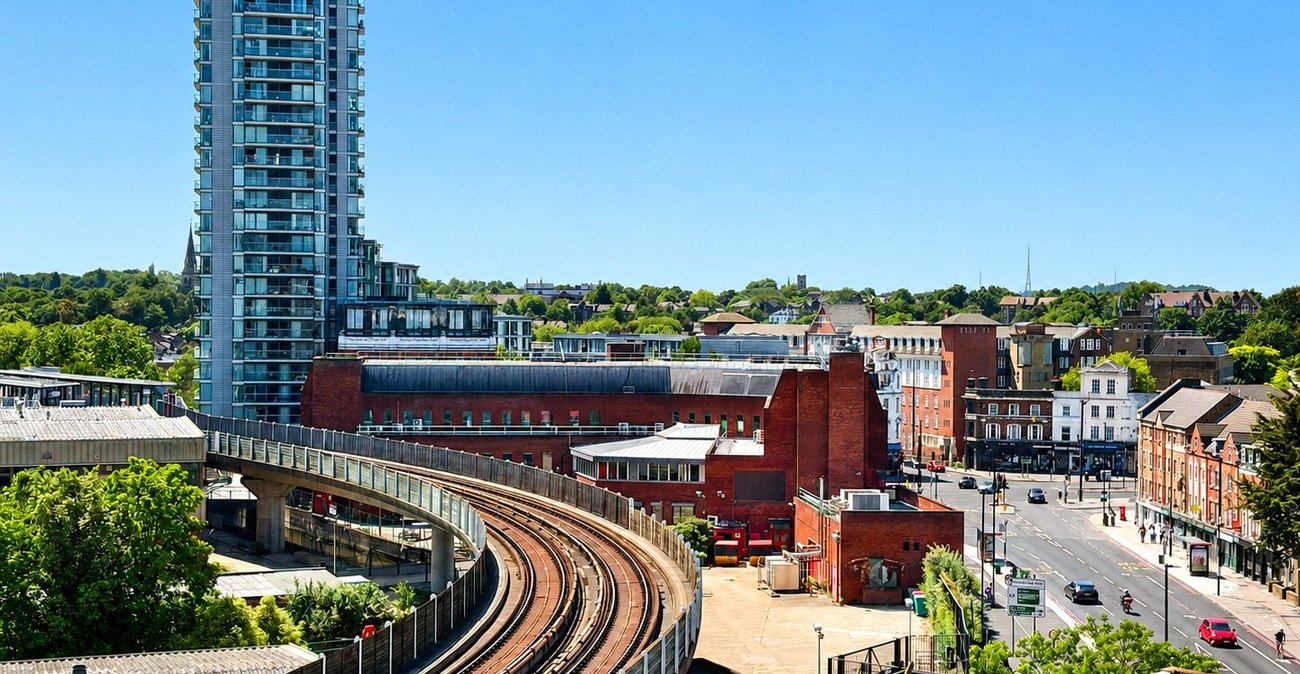 1 bedroom property for sale in London | Robinson Jackson