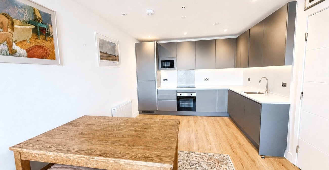 1 bedroom property for sale in London | Robinson Jackson