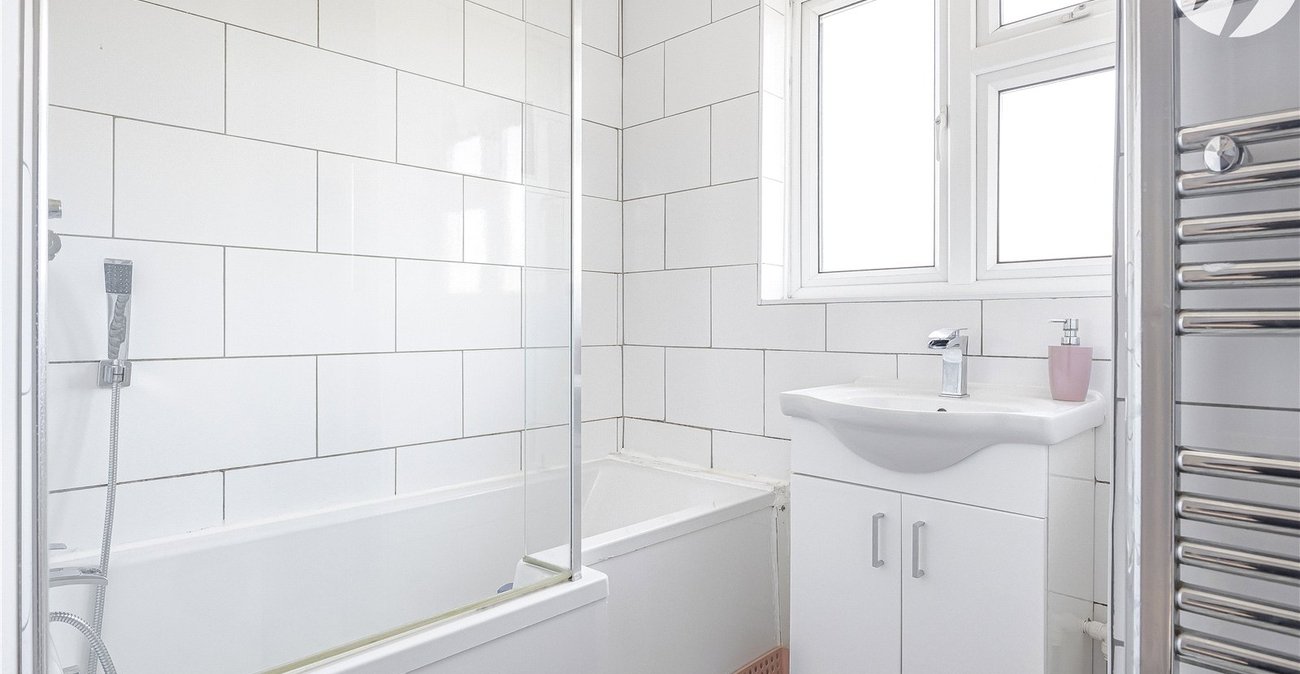 4 bedroom house for sale in Swanley | Robinson Jackson
