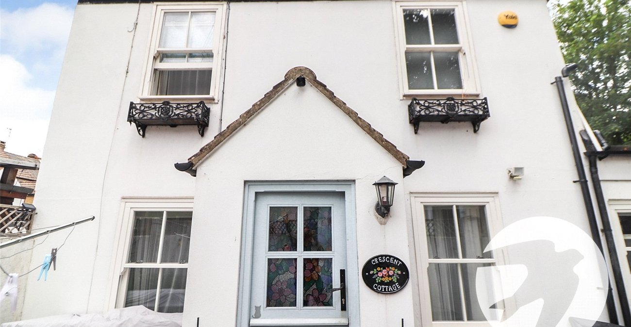 2 bedroom house for sale in Erith | Robinson Jackson