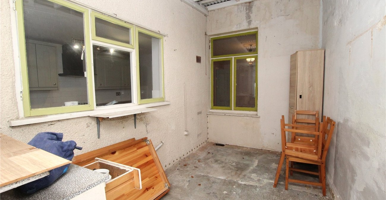 3 bedroom house for sale in Woolwich | Robinson Jackson