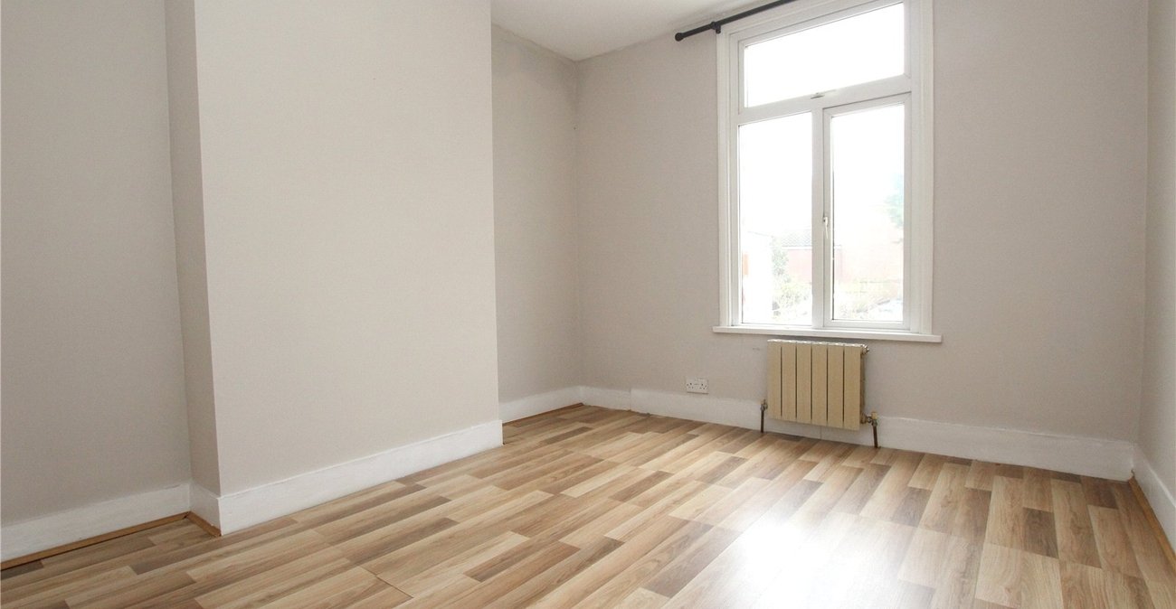 3 bedroom house for sale in Woolwich | Robinson Jackson