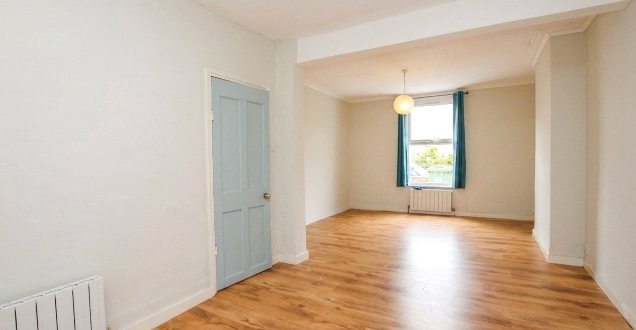 3 bedroom house for sale in Woolwich | Robinson Jackson