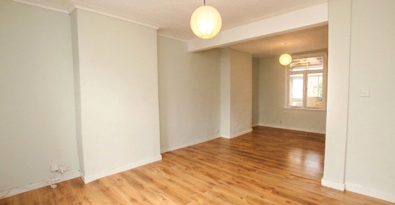 3 bedroom house for sale in Woolwich | Robinson Jackson