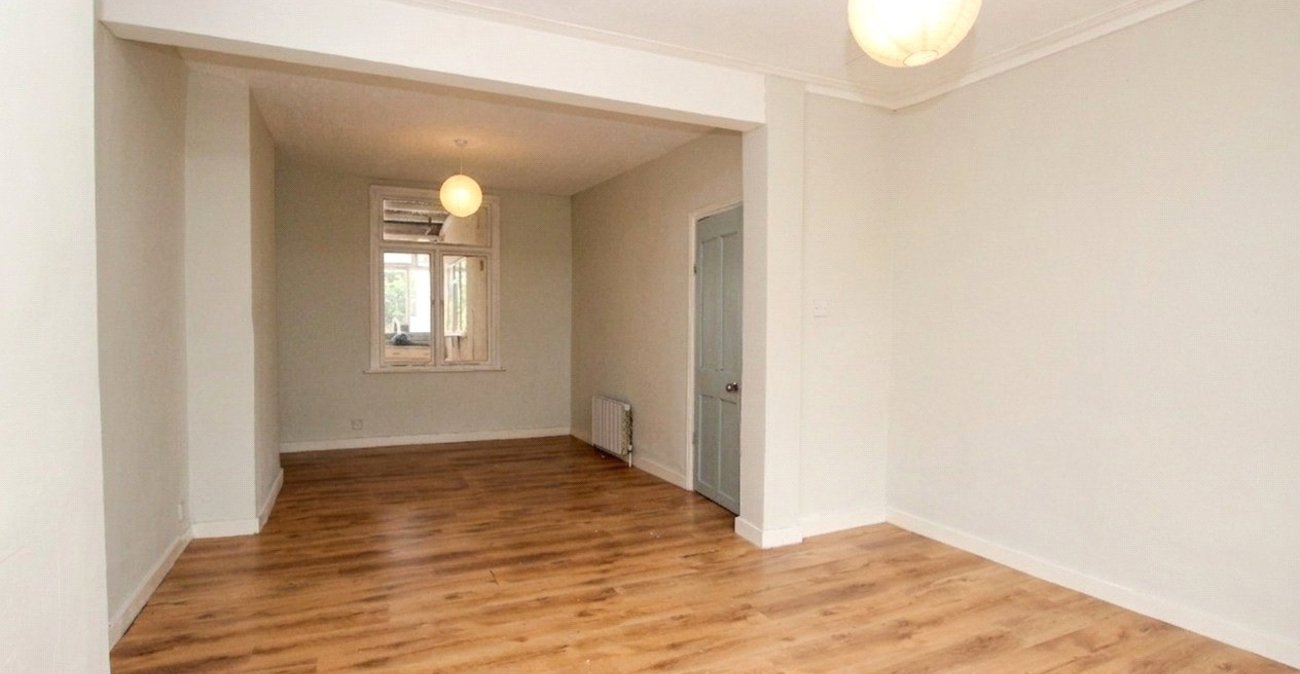 3 bedroom house for sale in Woolwich | Robinson Jackson