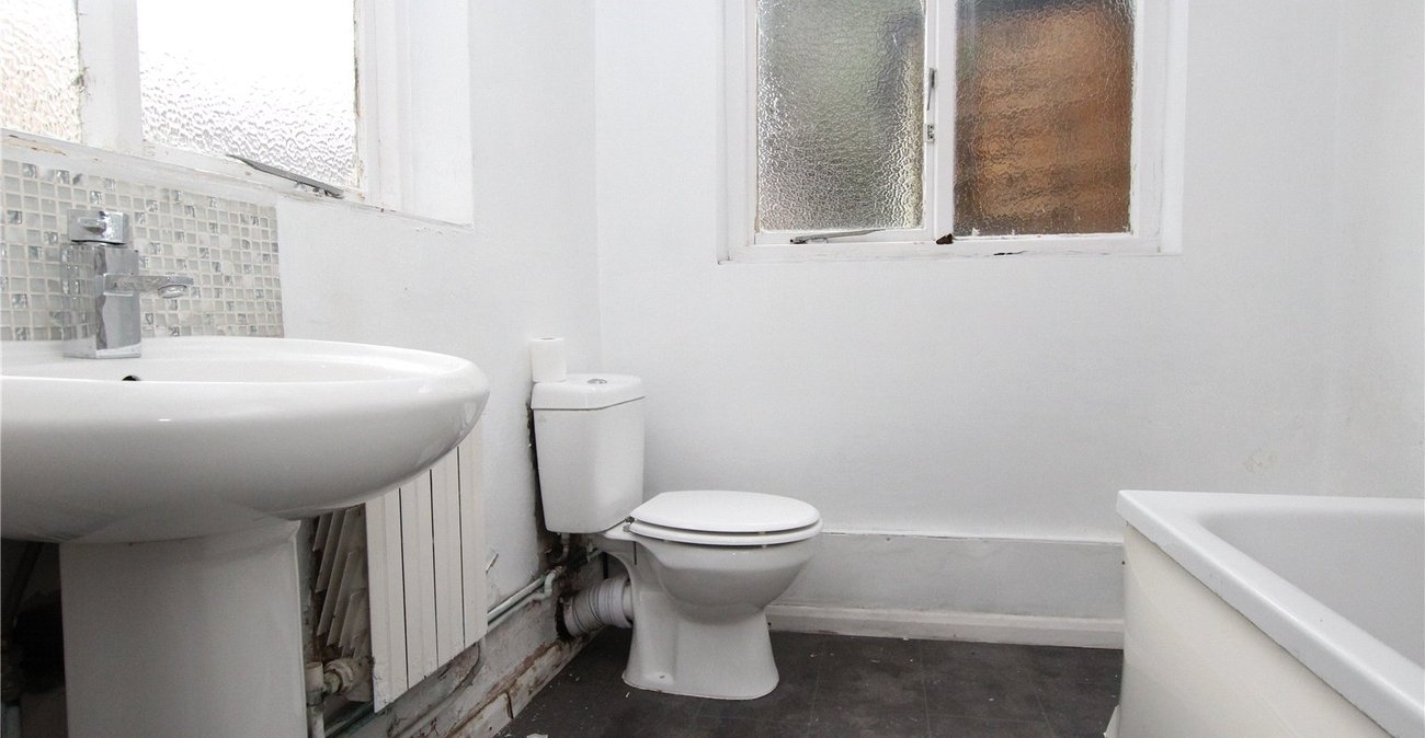 3 bedroom house for sale in Woolwich | Robinson Jackson