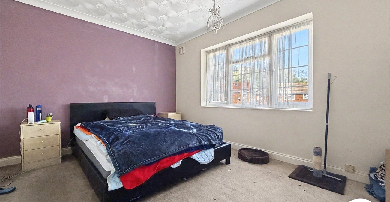 2 bedroom house for sale in Rochester | Robinson Michael & Jackson