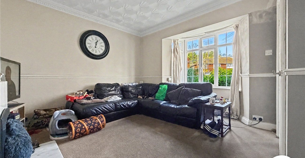 2 bedroom house for sale in Rochester | Robinson Michael & Jackson
