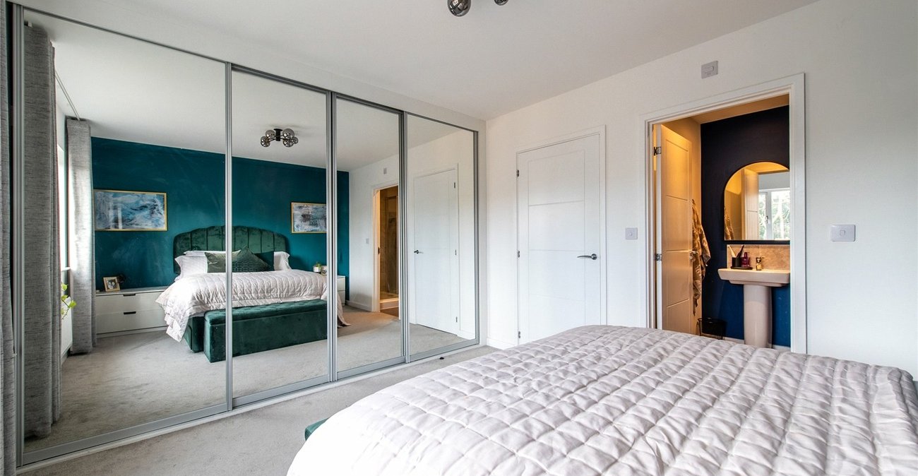 4 bedroom house for sale in Northfleet | Robinson Michael & Jackson