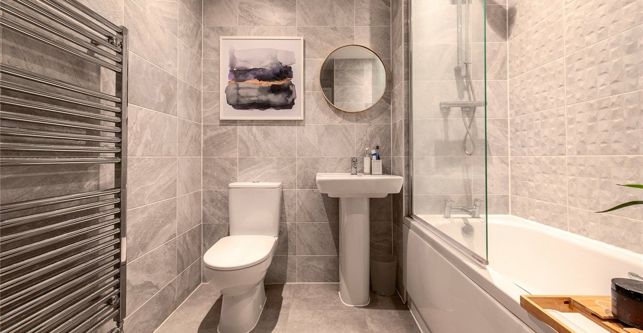 4 bedroom house for sale in Northfleet | Robinson Michael & Jackson