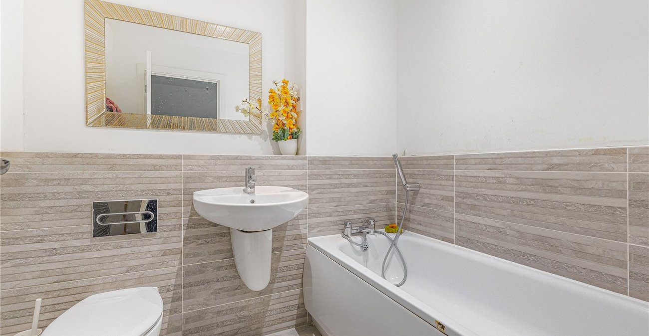 2 bedroom house for sale in Gravesend | Robinson Michael & Jackson