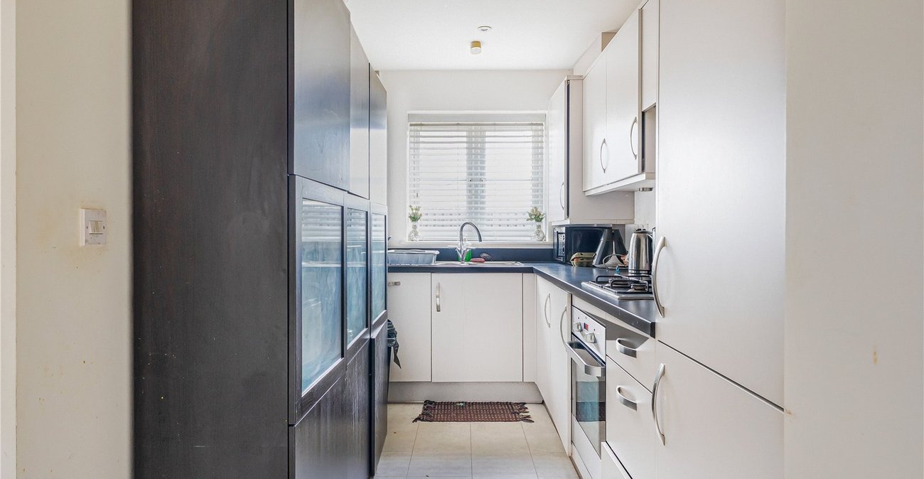 2 bedroom house for sale in Gravesend | Robinson Michael & Jackson