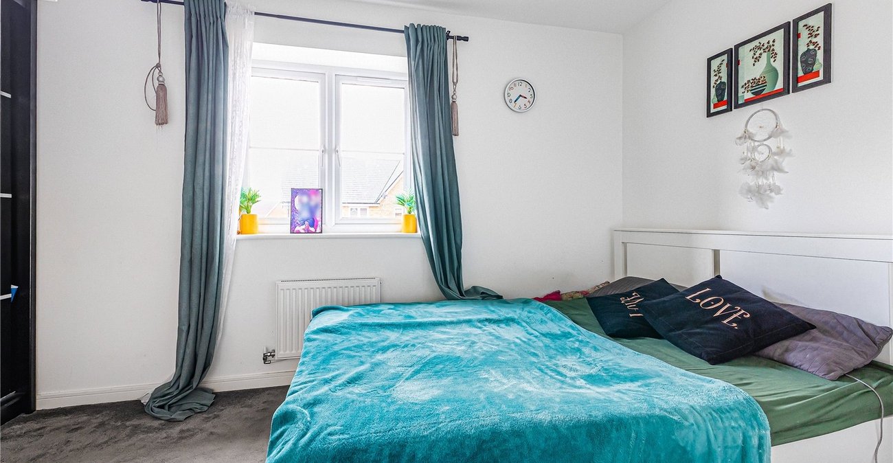 2 bedroom house for sale in Gravesend | Robinson Michael & Jackson