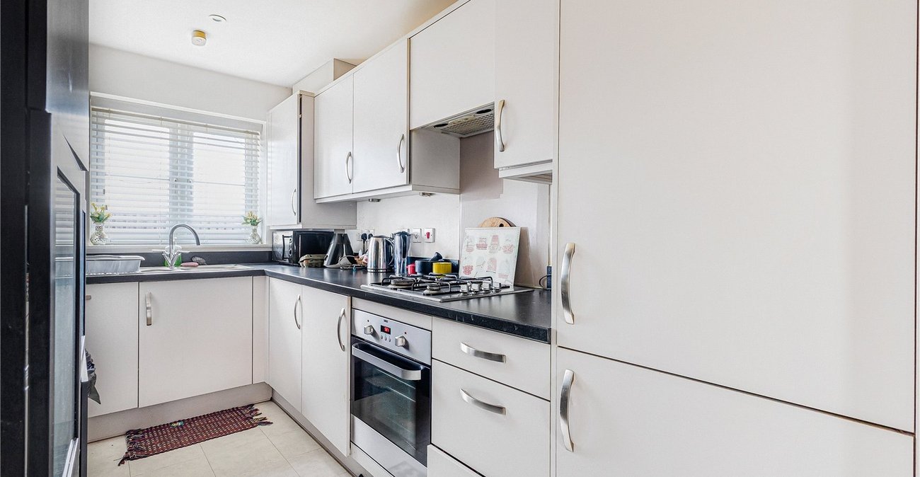 2 bedroom house for sale in Gravesend | Robinson Michael & Jackson