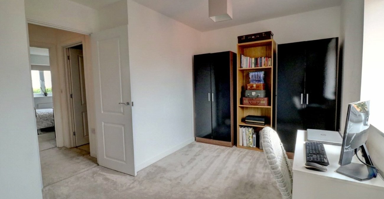 2 bedroom house for sale in Gravesend | Robinson Michael & Jackson