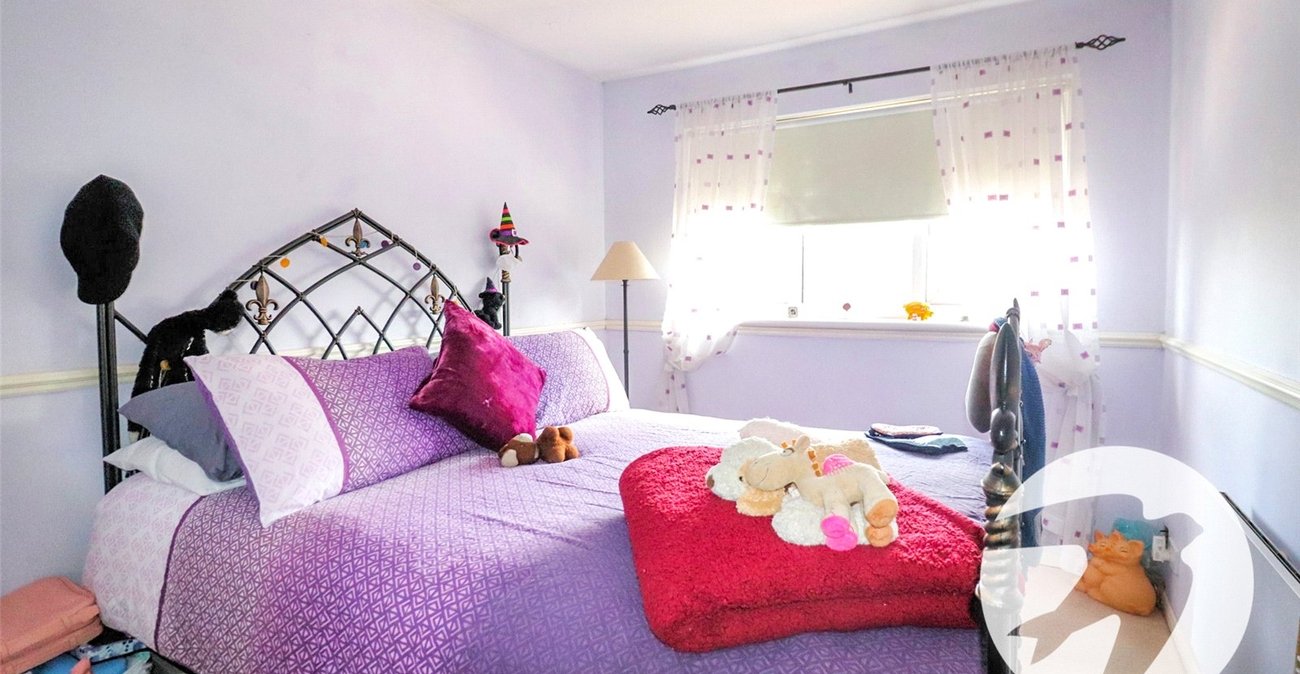 2 bedroom property for sale in Erith | Robinson Jackson