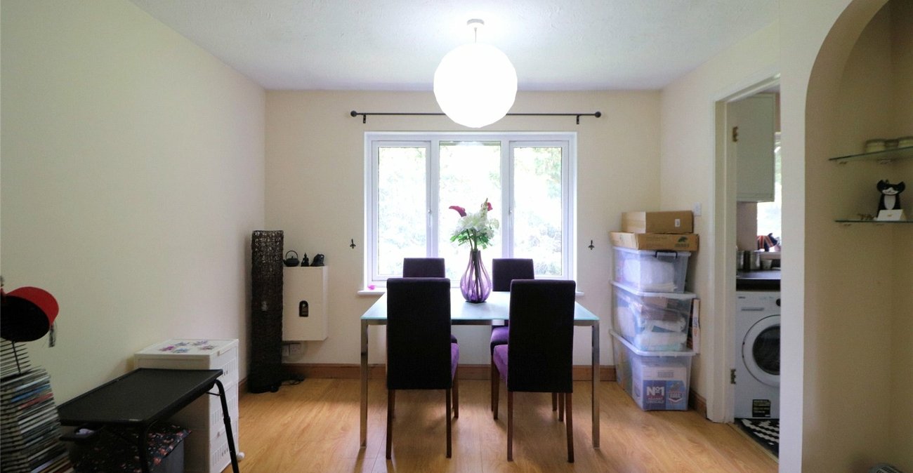 2 bedroom property for sale in Erith | Robinson Jackson