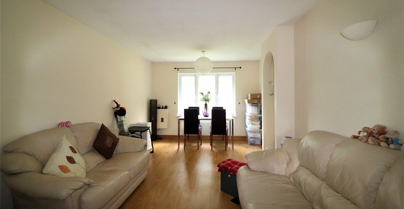 2 bedroom property for sale in Erith | Robinson Jackson