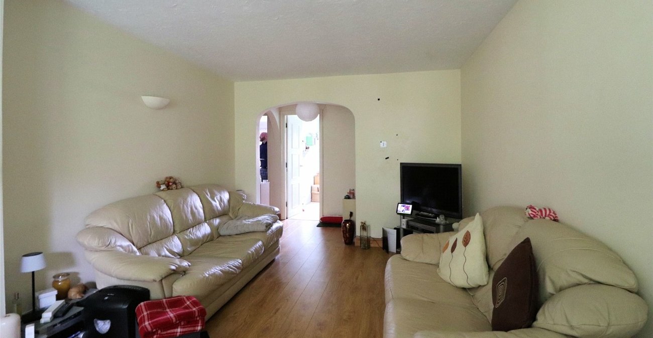 2 bedroom property for sale in Erith | Robinson Jackson