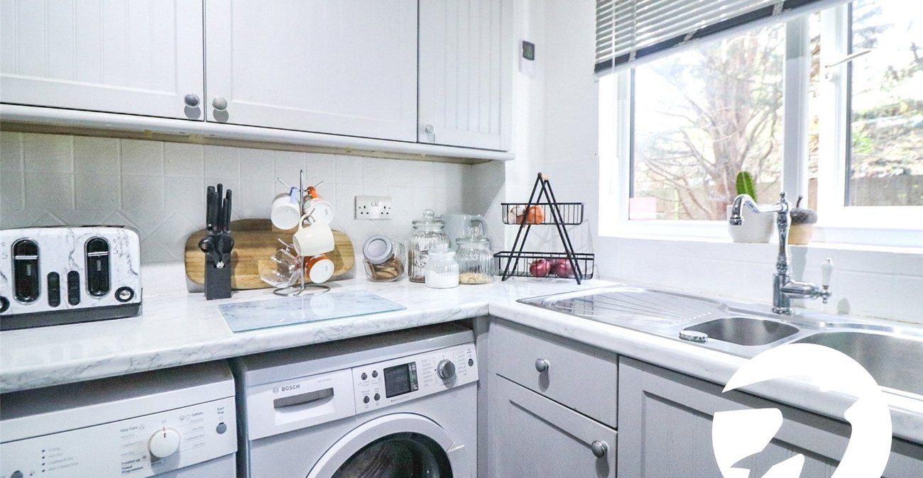 2 bedroom property for sale in Erith | Robinson Jackson