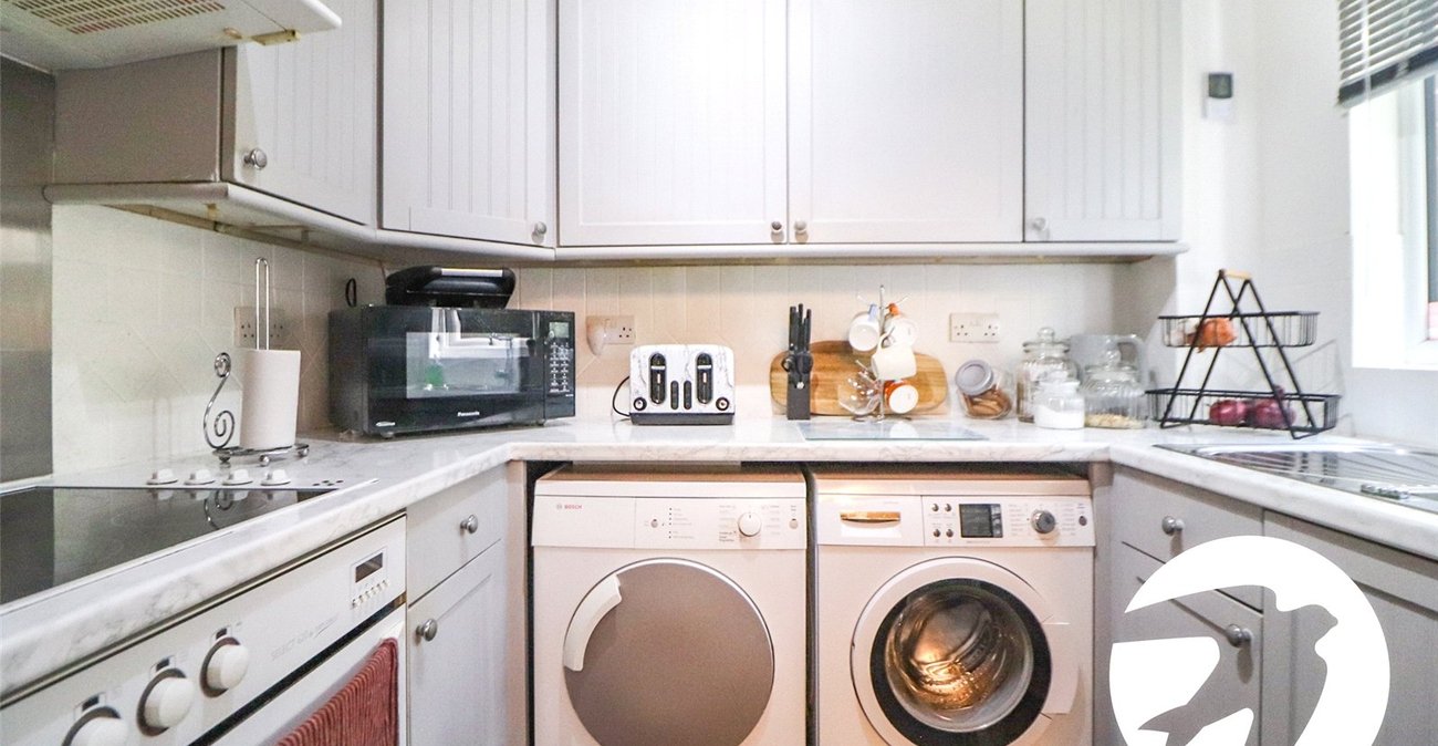 2 bedroom property for sale in Erith | Robinson Jackson